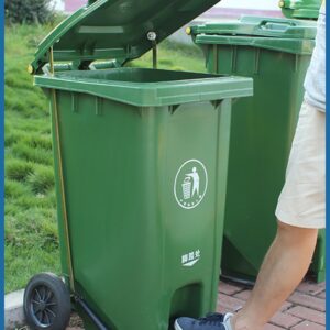 Garbage Bin With Wheels + Foot Pedal  - 240 ltrs - Image 4