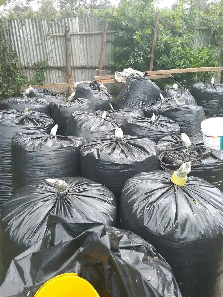 Large Black Silage Tube 300KG 2.5M